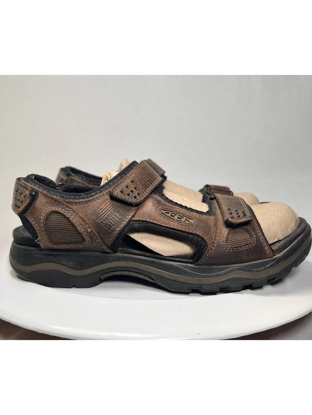 Keen Rialto II 3 Point Outdoor Sandals Dark Earth & Black Men’s Size 9